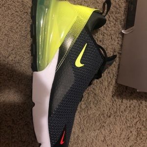 Nike Air Max 270 SE Athracite/Vol-Black